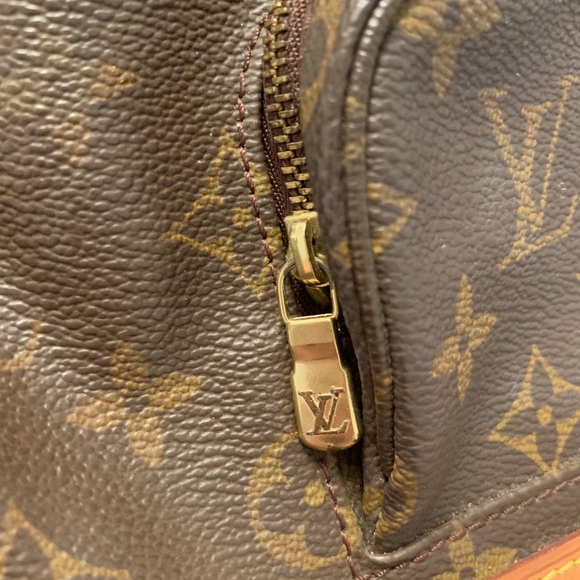 Louis Vuitton Monogram Montsouris Backpack - Picture 7 of 7
